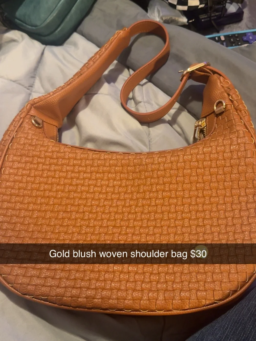 Woven Shoulder Bag in Tan - Classic Women’s Shoulder Bag
